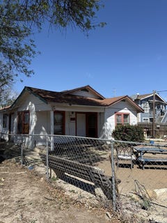 /international/us/1915-pasadena-st-san-antonio-tx-110098596458/