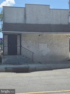 /international/us/274-n-willow-street-trenton-nj-110108383857/