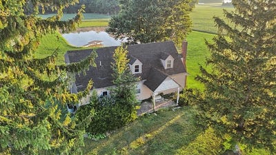 /international/us/14715-county-road-58-new-washington-oh-110109698933/