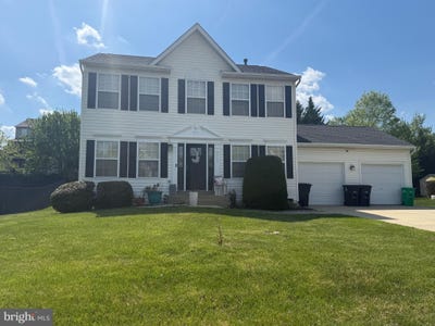 /international/us/9815-hummingbird-lane-upper-marlboro-md-110108570215/