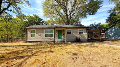 /international/us/113-hackberry-street-terrell-tx-110119993750/