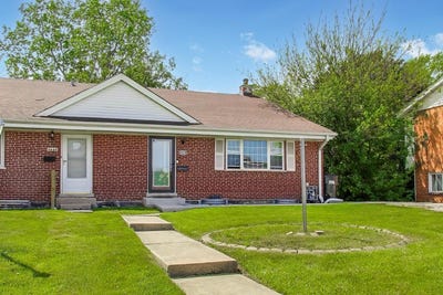 /international/us/9448-n-oak-avenue-des-plaines-il-110108474442/