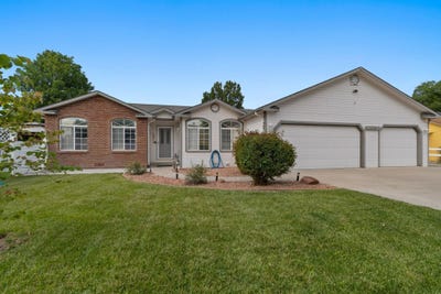/international/us/3158-forrest-way-grand-junction-co-110108475951/