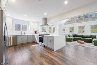 /international/us/224-gates-ave-long-hill-twp-nj-110106701481/