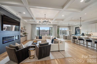 /international/us/19329-watermark-drive-cornelius-nc-110106953992/