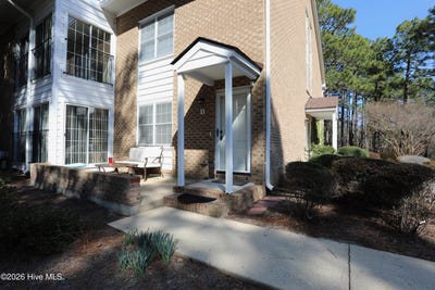 /international/us/9265-n-us-15-501-highway-n-pinehurst-nc-110106098916/