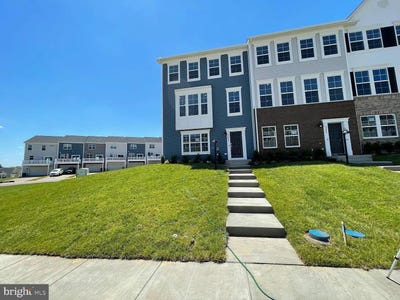 /international/us/2244-barhill-way-jeffersonton-va-110108495068/