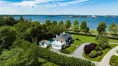/international/us/1-harborview-drive-newport-ri-110108141179/