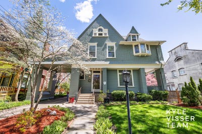 /international/us/304-paris-avenue-se-grand-rapids-mi-110107746825/