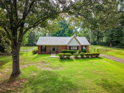 /international/us/222-pine-lane-batesville-ms-110105034715/