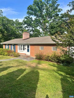 /international/us/150-n-bennington-rd-charlottesville-va-110104095927/
