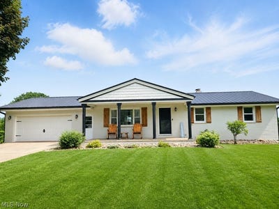 /international/us/9729-sommerville-street-louisville-oh-110108579823/