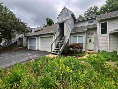 /international/us/9724-s-bay-pointe-lane-bloomington-in-110100973404/