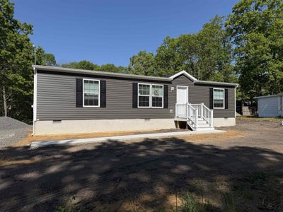 /international/us/433-poplar-road-millville-nj-110107956098/