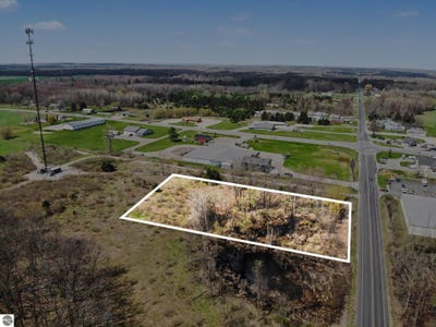 /international/us/n-crystal-road-vestaburg-mi-110107474783/