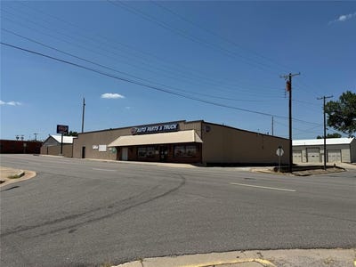 /international/us/10950-highway-76-healdton-ok-110109757726/