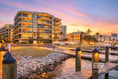 /international/us/27580-canal-road-orange-beach-al-110106695513/