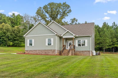 /international/us/185-bell-lake-drive-trenton-ga-110100923566/