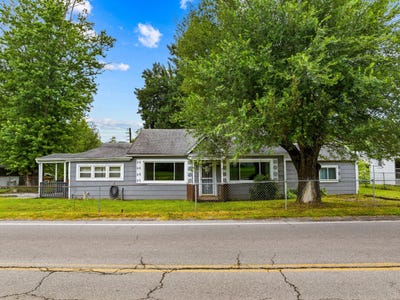 /international/us/401-w-broadway-street-rogersville-tn-110100657342/?lang=en