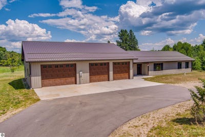 /international/us/4646-lehman-road-west-branch-mi-110100681932/