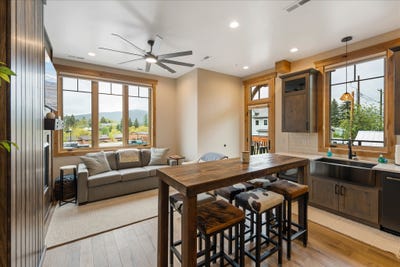 /international/us/124-obrien-avenue-whitefish-mt-110099521250/