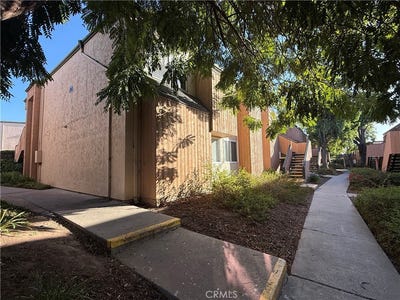 /international/us/8741-lake-murray-san-diego-ca-110120577163/