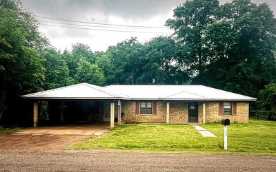 /international/us/147-county-road-1801-rusk-tx-110099189815/