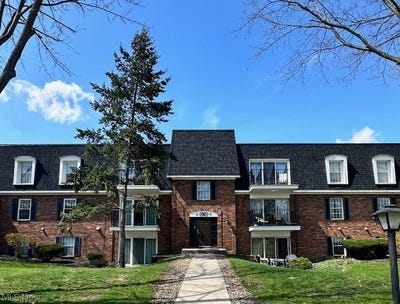 /international/us/1900-king-james-parkway-westlake-oh-110107717626/