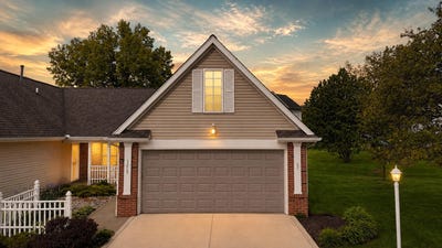 /international/us/3219-milestone-creek-court-valparaiso-in-110108256836/