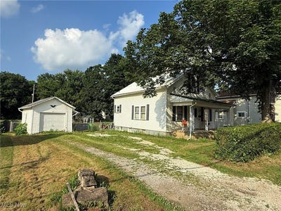 /international/us/921-trenton-avenue-uhrichsville-oh-110101000931/