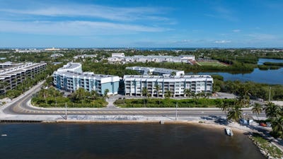 /international/us/1901-s-roosevelt-boulevard-key-west-fl-110120527316/