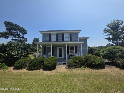 /international/us/3305-caratoke-highway-currituck-nc-110100389845/