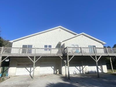 /international/us/120-shorerush-drive-emerald-isle-nc-110103287999/