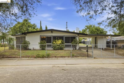 /international/us/769-colorado-ave-stockton-ca-110108382820/