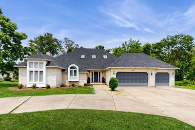 /international/us/3010-35th-street-oak-brook-il-110101136547/