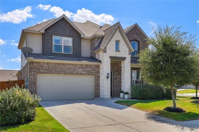 /international/us/402-bluejack-way-hutto-tx-110110317156/