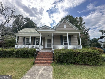 /international/us/519-harvey-street-millen-ga-110119955712/