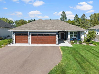 /international/us/111-creekside-bay-se-saint-michael-mn-110110217034/