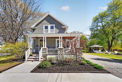 /international/us/4-lakeside-drive-framingham-ma-110107665862/