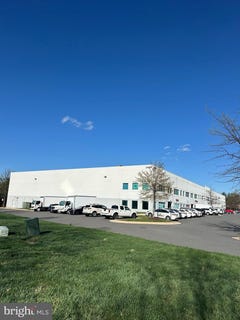 /international/us/21580-atlantic-boulevard-sterling-va-110107335867/