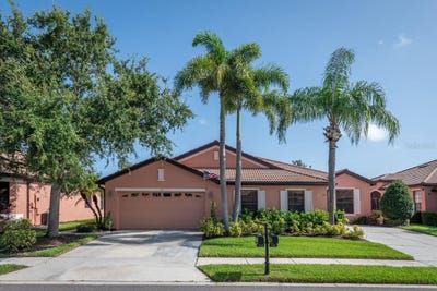 /international/us/124-shell-falls-drive-apollo-beach-fl-110101179264/