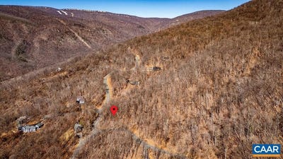 /international/us/far-knob-climb-nellysford-va-110098338302/