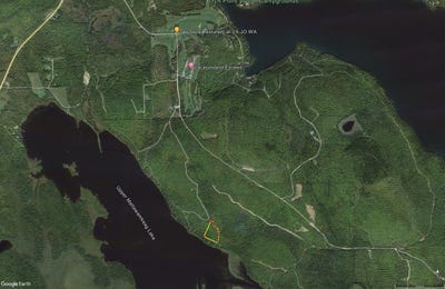 /international/us/off-willigar-road-island-falls-me-110108604248/