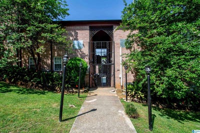/international/us/1570-15th-street-birmingham-al-110108338021/