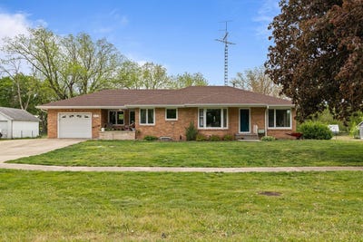 /international/us/218-n-fulton-street-newell-ia-110108123625/