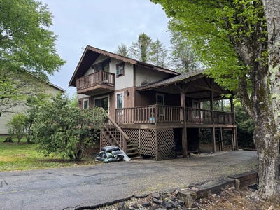 /international/us/151-pine-ridge-loop-newland-nc-110107755386/
