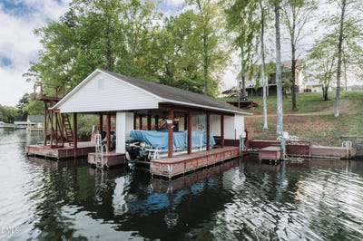 /international/us/45-swink-lane-semora-nc-110107418106/