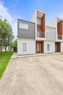 /international/us/113-bayou-street-lafayette-la-110120738611/