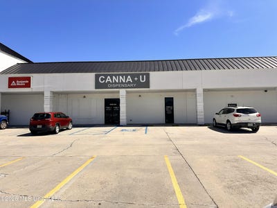 /international/us/4405-e-aloha-drive-diamondhead-ms-110107846124/