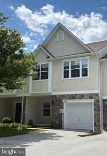 /international/us/2759-fynamore-lane-downingtown-pa-110108343296/